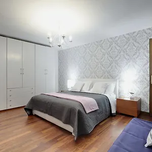 https://biennale-terrace-ca-gigli-apartment.hotelslidodijesolo.com
